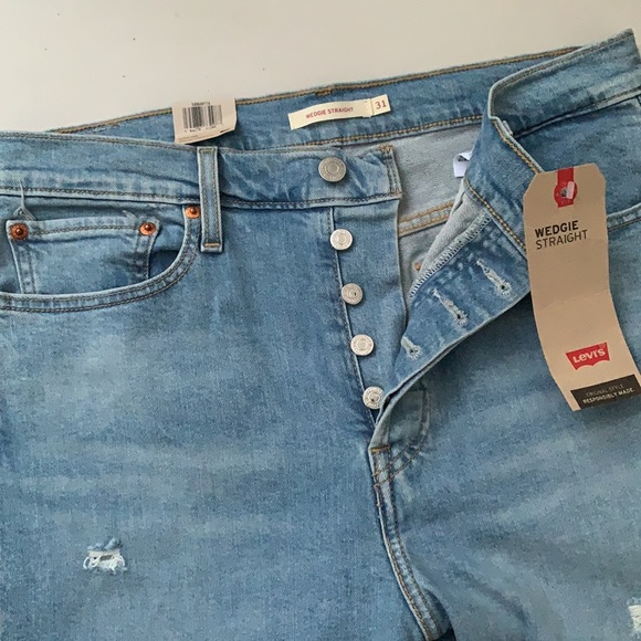 LEVI'S Wedgie High Rise Straight Jeans- Lt Indigo - Picture 3 of 9